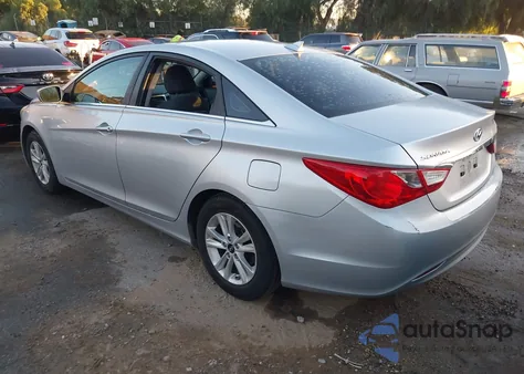 2012 Hyundai Sonata Gls z USA, uszkodzony, nr VIN 5NPEB4AC8CH364593